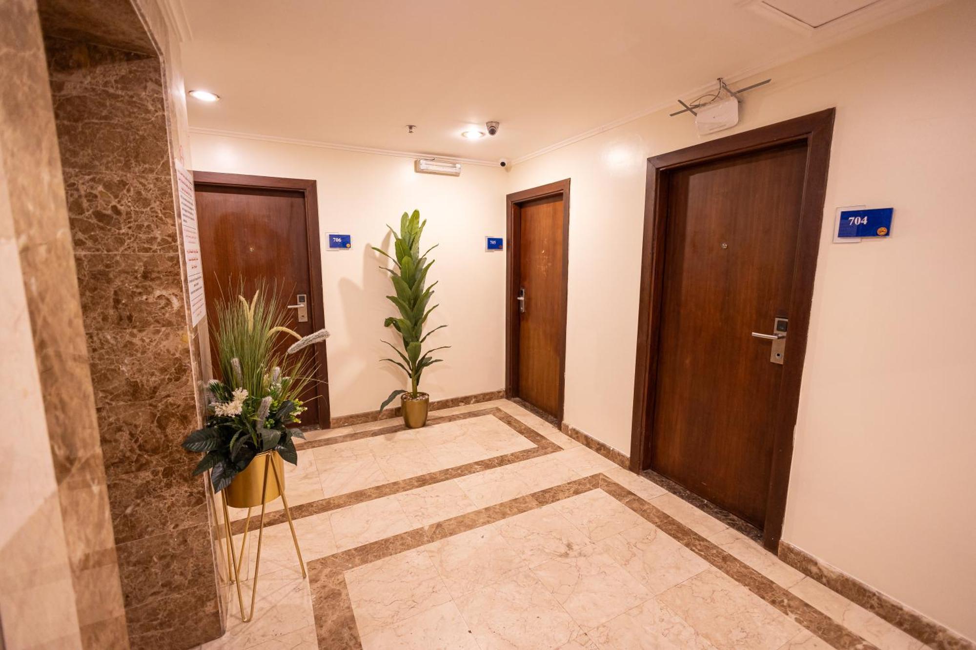 شقق مفروشة واسعة متكاملة Mekka Exteriör bild