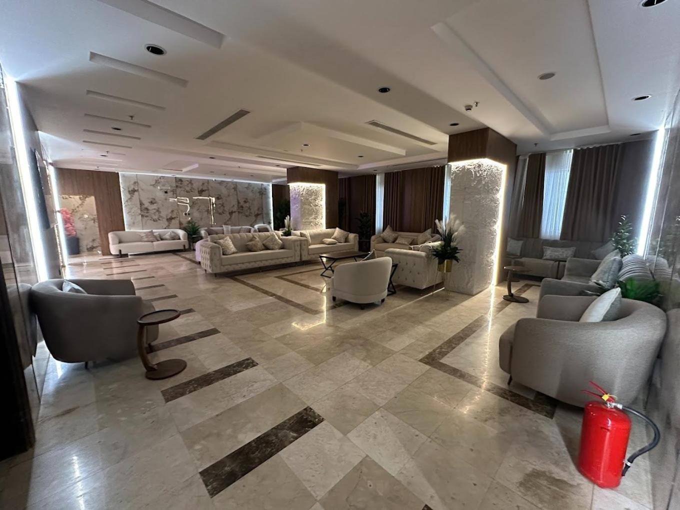 شقق مفروشة واسعة متكاملة Mekka Exteriör bild